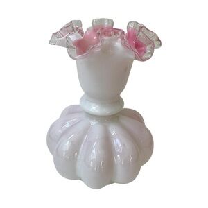 Vintage Fenton melon vase peach crest cased ruffled # 192